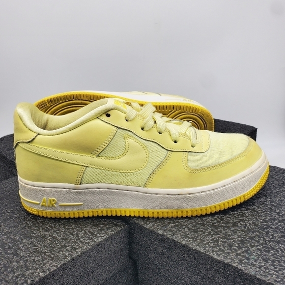 Nike Air Force 1 LV8 (GS) Citron Tint Style AV8183 800 Shoes Size 6Y 7.5 Women - Picture 9 of 12